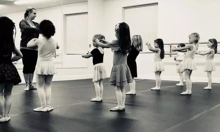 1 to 3 Months of Dance Classes to Get You Moving 
