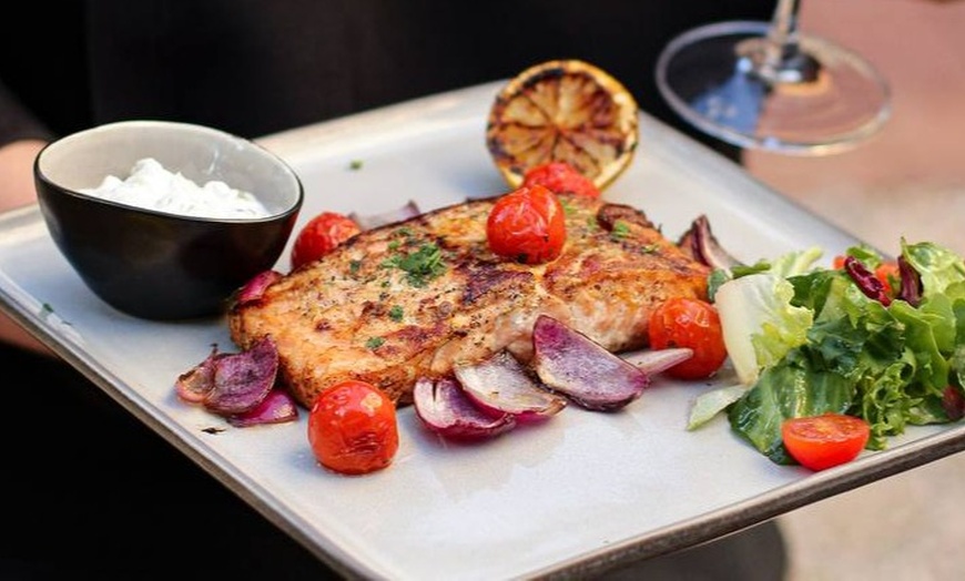 Image 3: Romantisches Dinner zu zweit: 3- oder 4-Gänge-Menü