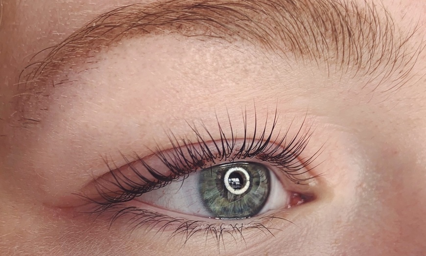 Image 2: Up to 39% Off on Eyelash Perm at Borboleta Studio