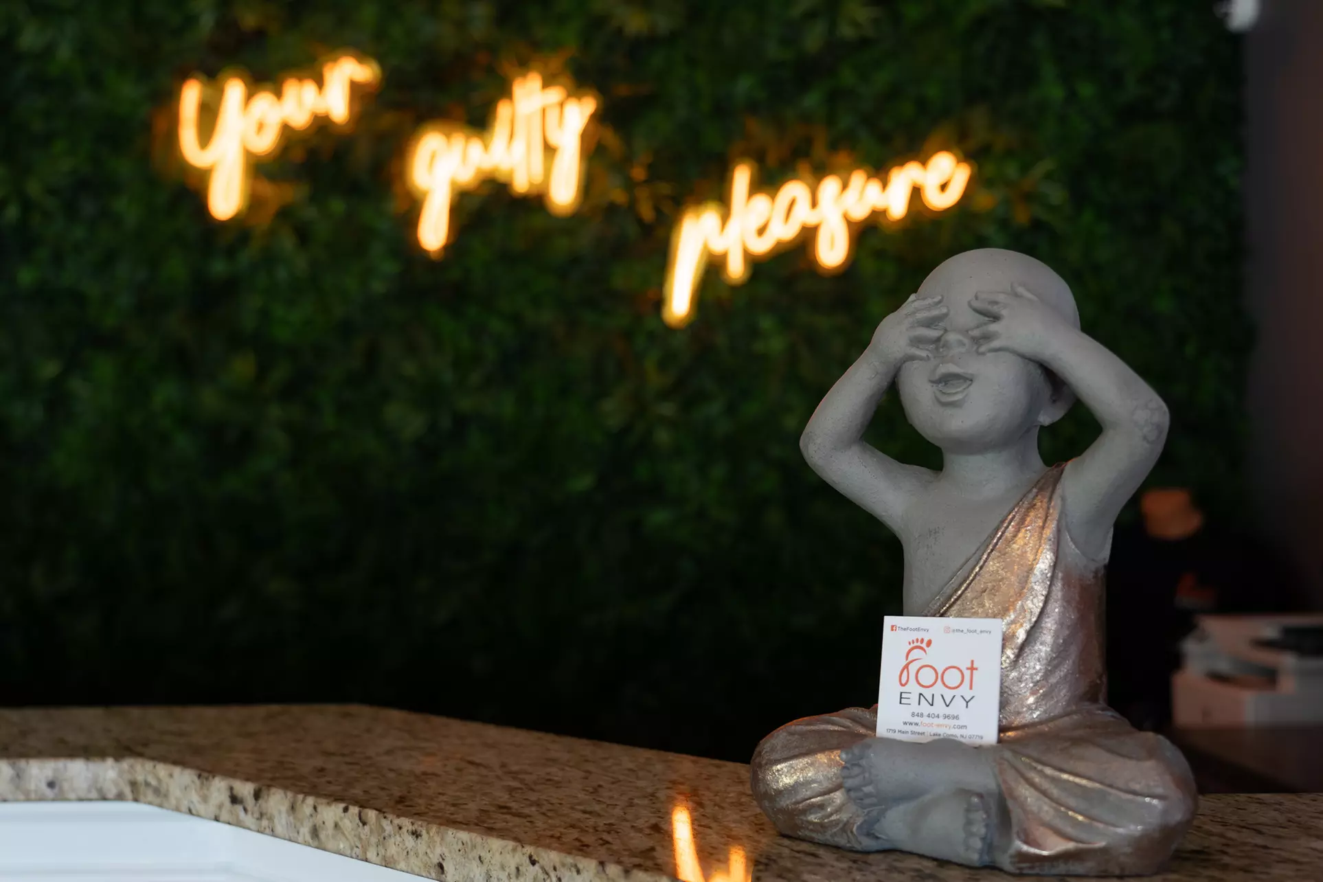 30- or 60-Minute Foot Reflexology or Body Massage at Foot Envy (Up to 15% Off) - Second Medium