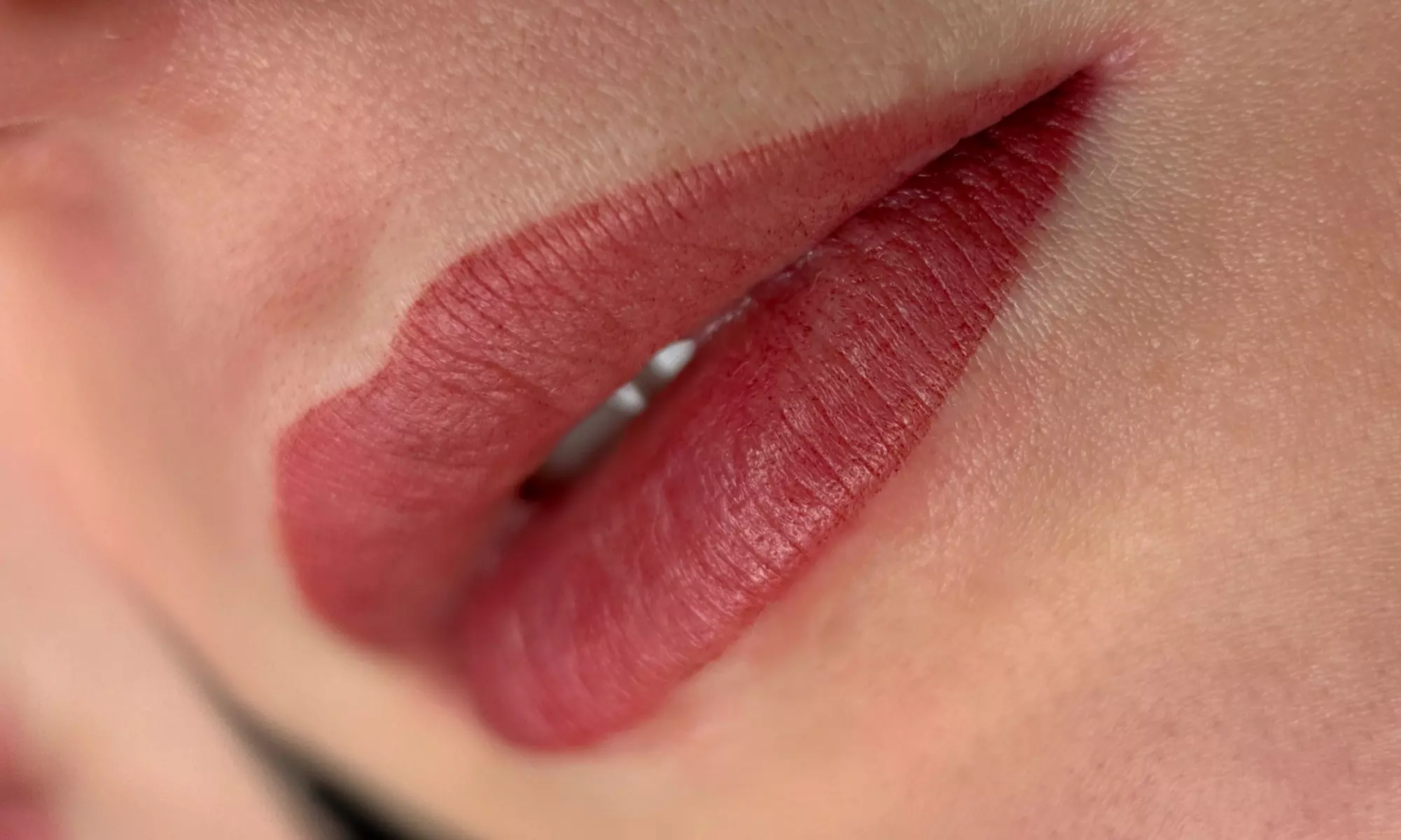 Transform Your Features with Permanent Makeup Sessions and Touch-ups