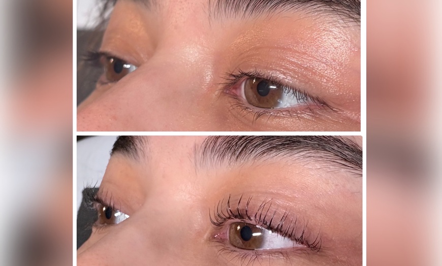 Image 2: Korean Lash Lift & Keratin Tint with Free Neck Massage, Under Eye Mask