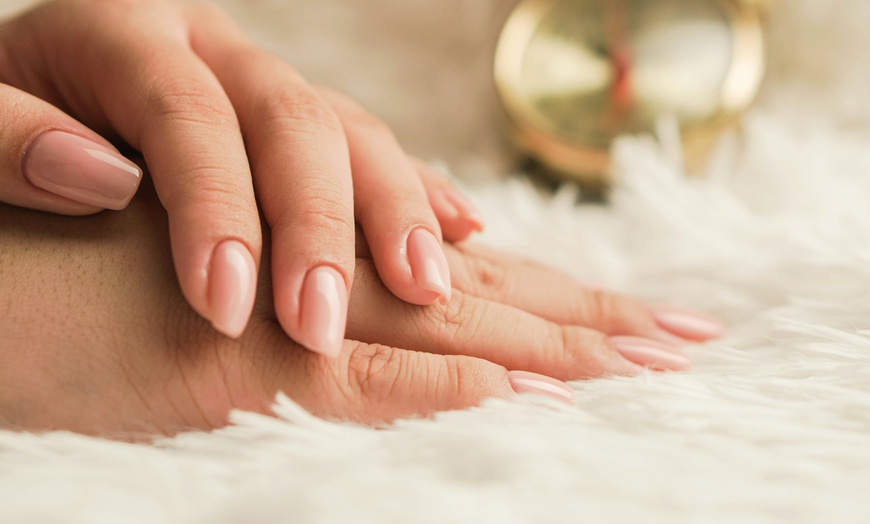 Image 3: Signature Gel or Express Mani-Pedi – Manicure & Pedicure Options
