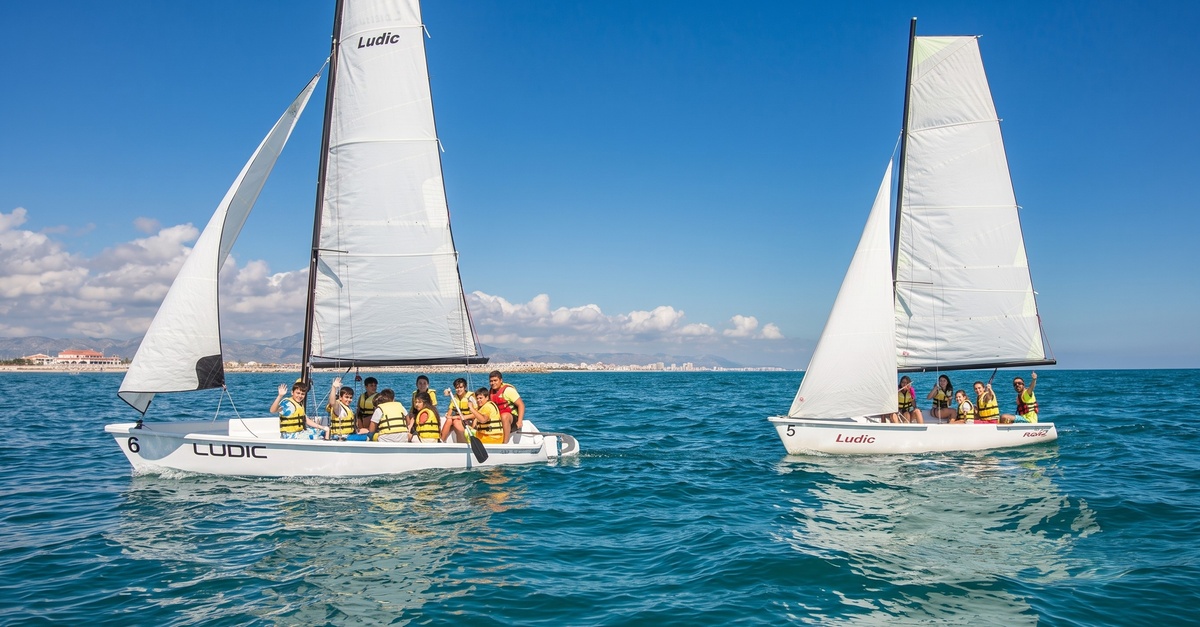 Excursión privada en velero por la Costa Blanca desde Valencia