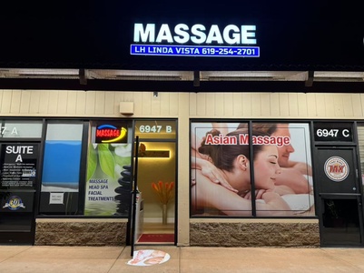 30 Minute Foot Reflexology with Hot Stone or Foot Scrub - Lh Massage