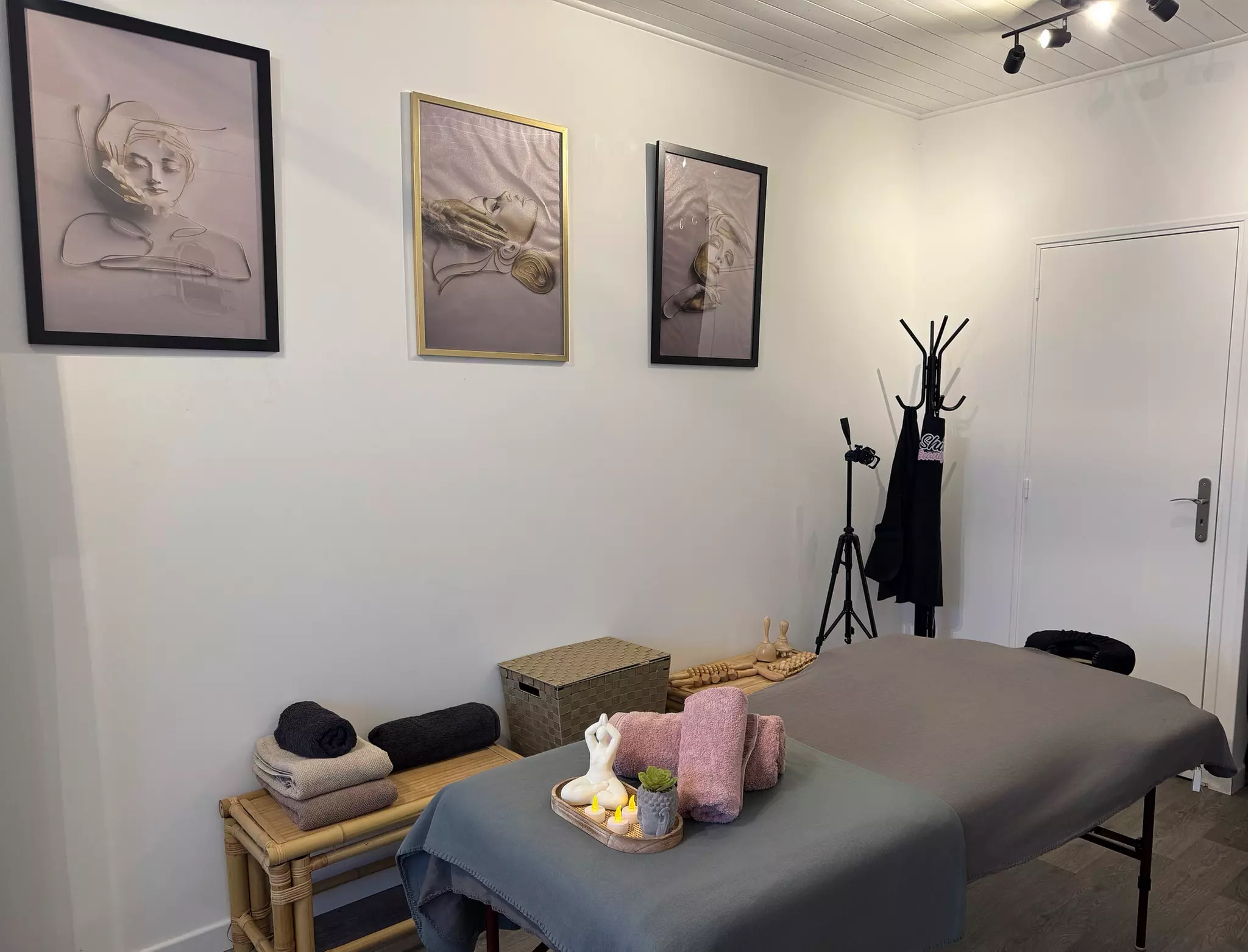 1 ou 2 poses de vernis semi-permanent ou de gel avec capsules