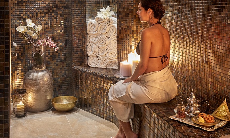 Image 1: Formule détente avec hammam et enveloppement chez Bahiya