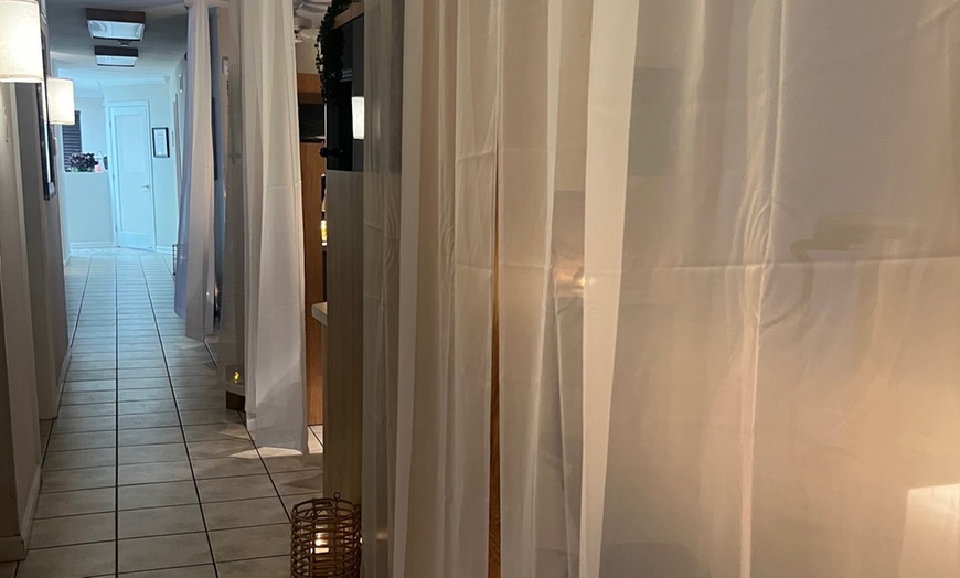 Image 10: Customized Relaxation & Hot Stone Massages (60 or 75 Minutes)