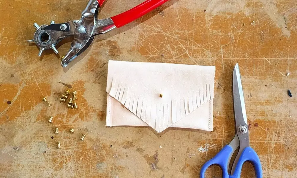 Up to 28% Off on Handcraft Class at Alexandria Wills Shoemaking Studio