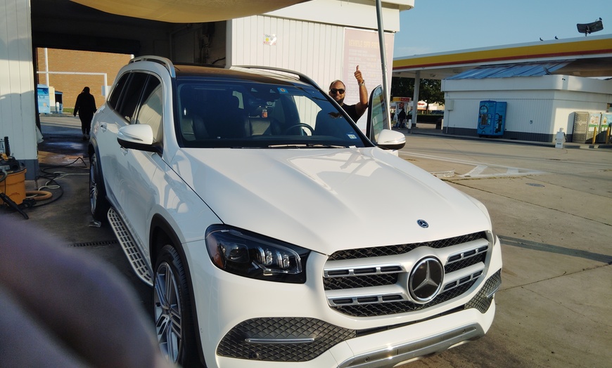 Image 5: Get a Deluxe Car Wash or Premium Protection and More