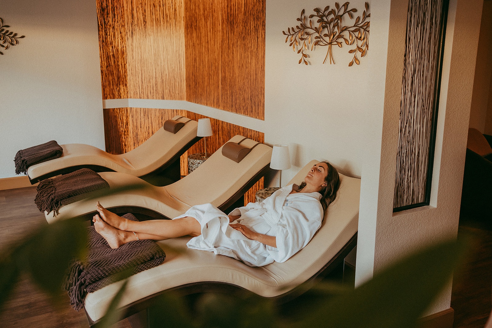 Up to 40% Off on a Pampering Spa Day incl. Massages and/or Facials for couples or individuals at Arizona Grand Resort