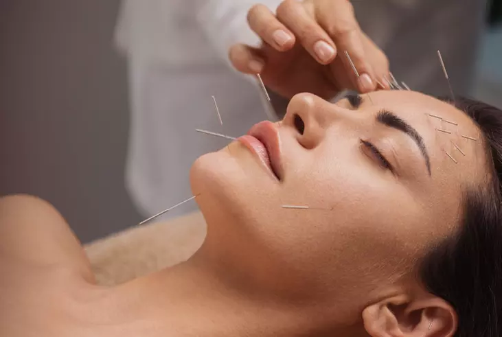 Cosmetic Facial Acupuncture + Aromatherapy Booster Facial Toning Mists