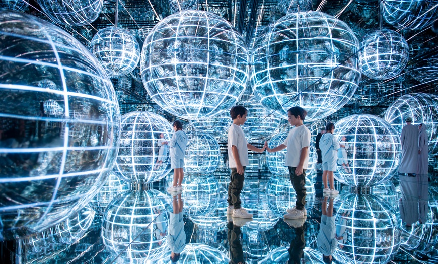 Image 2: Discover & Explore: Dubai Frame Adventure with Attraction Options