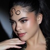 Image 1: Picture-Perfect Moments: 30–60 Min In-Studio Photo Sessions