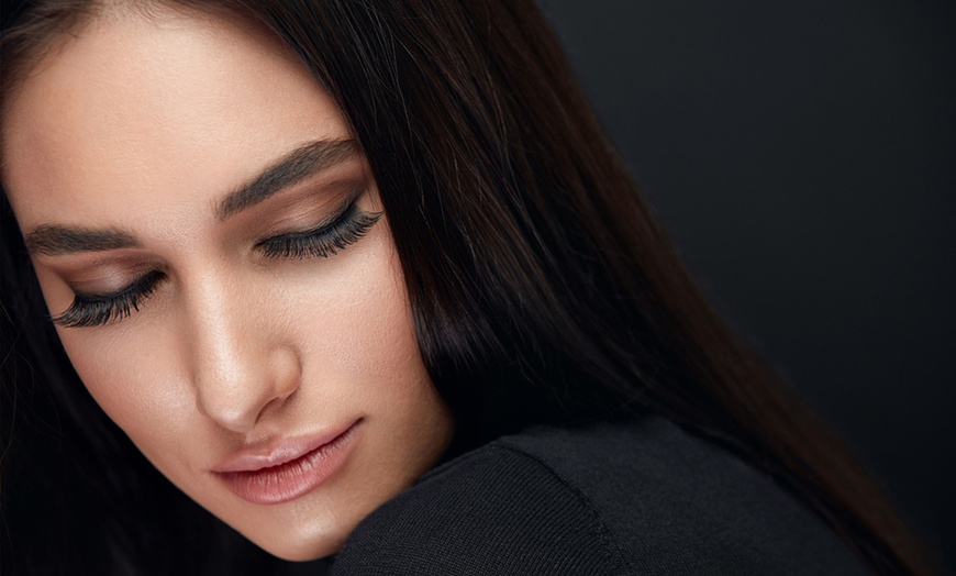 Image 4: Up to 52% Off on Eyelash Extensions at Lash Beauty NY