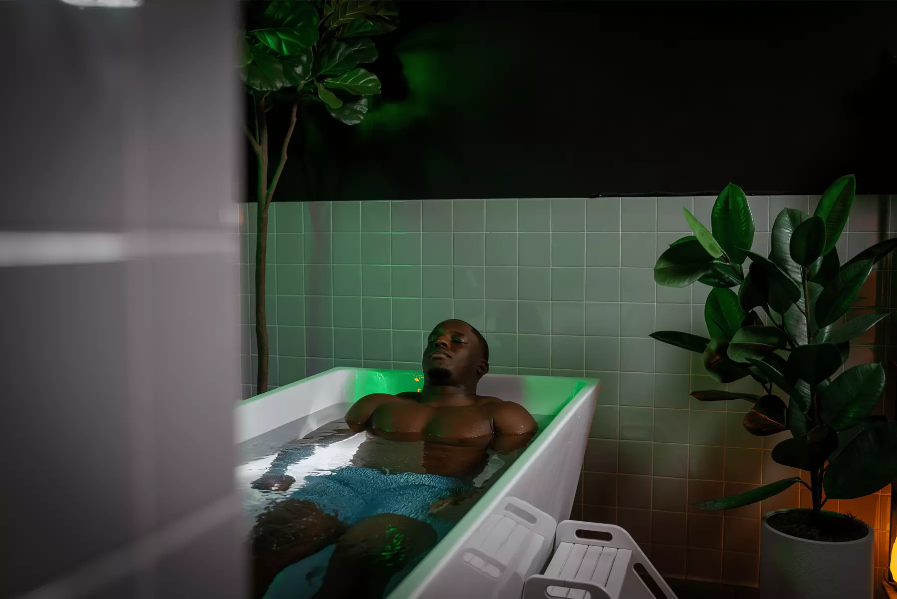 1, 5 Private or 1 Month Unlimited Infrared Sauna & Cold Plunge Session