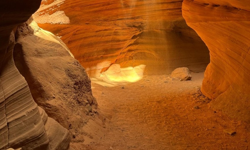 Image 7: Explore The Stunning Slot Canyons of Southern Utah 