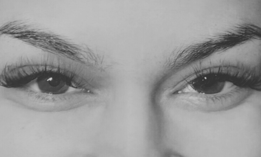 Image 1: Up to 71% Off on Eyelash Extensions at Maurika Beauty