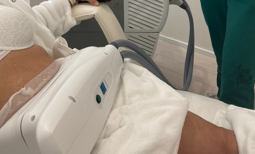 Image 2: Get Sculpted w/ 1 Session w/ 1 or 2 Paddles or 2 Sessions w/ 2 Paddles