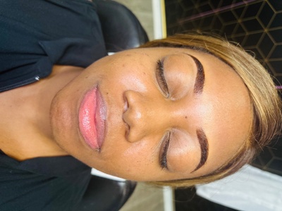 One Eyebrow Tinting Session - The Elite Smiles