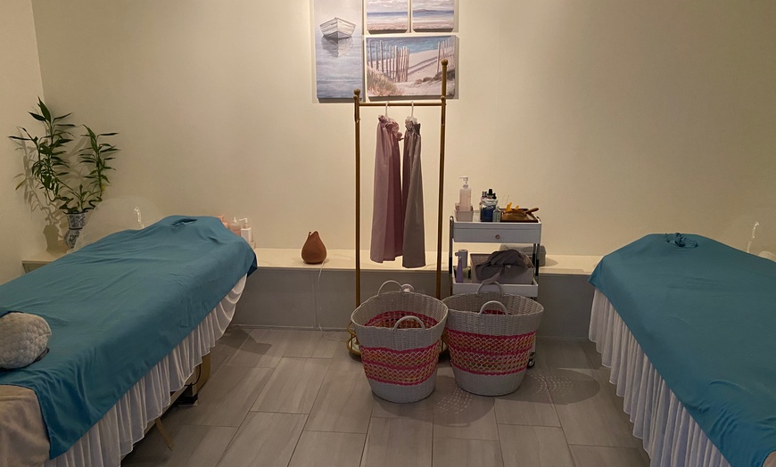 Image 1: 60, 90 or 120 Min VIP Head Spa Package with Massage on Upper-Back + Facial at U&M Spa - Up to 30% OFF