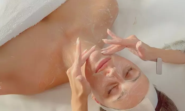 Up to 35% Off on Facial at Le Beauty Skincare & Scalp Care - Primary Image