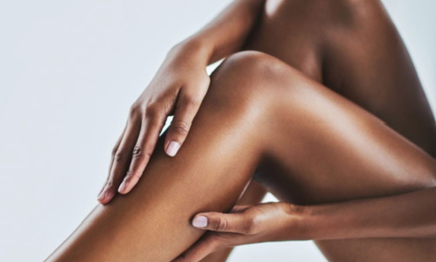 Image 5: Silky Smooth Beauty – Brazilian Wax, Sugaring & Brow Lift/Tint
