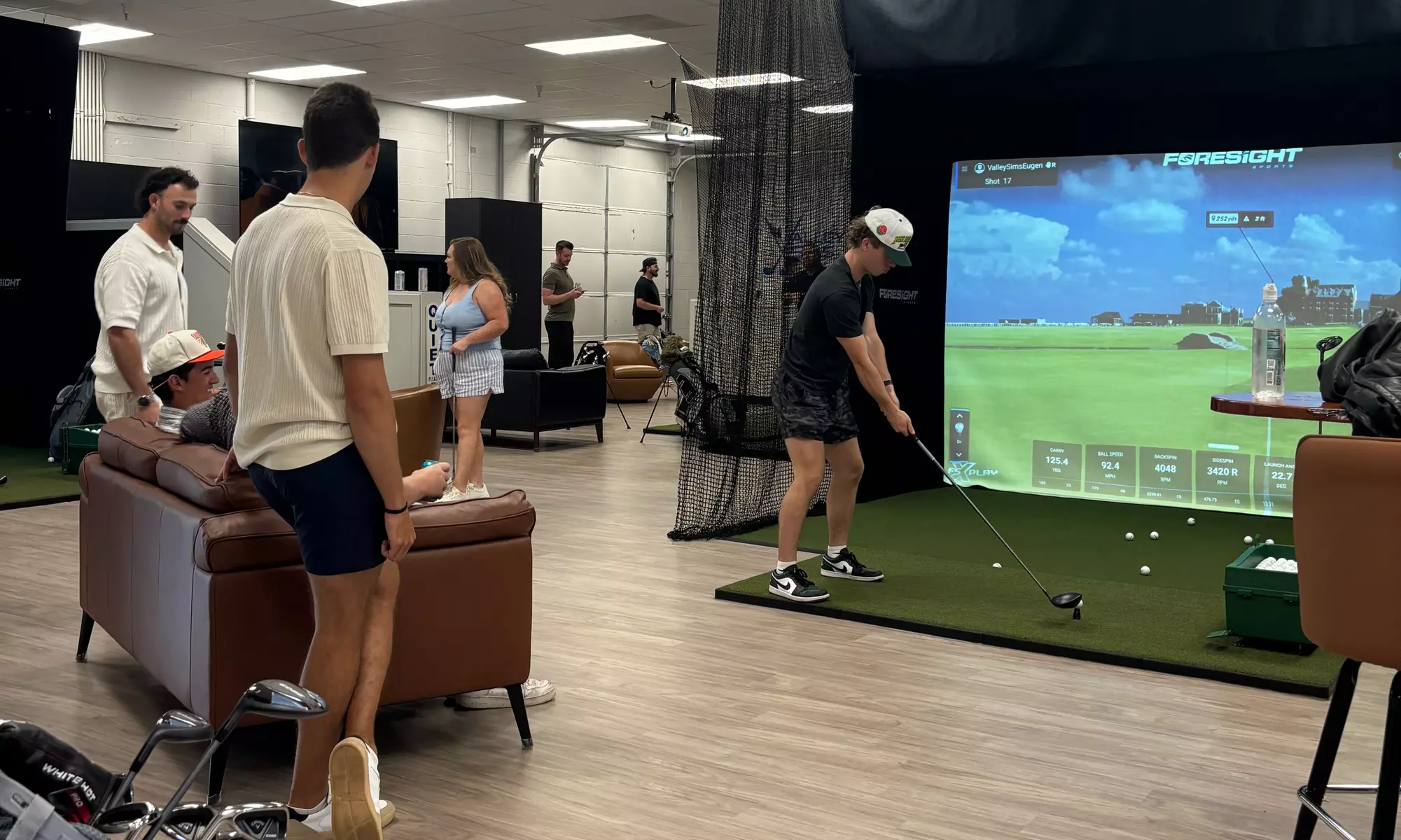 Tee Off for 2 Hours in Virtual Paradise at Valley Sims - Second Medium