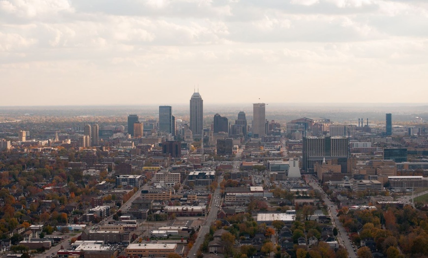 Image 11: Breathtaking Helicopter Ride w/ Experienced Pilots for Up to 3 People