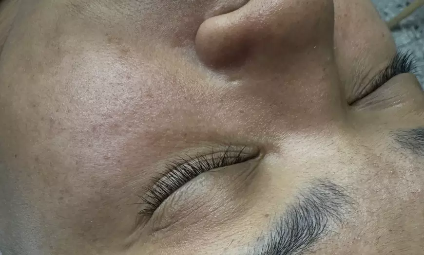 Image 2: Limpieza facial de 60 minutps con peeling enzimático o rutina completa