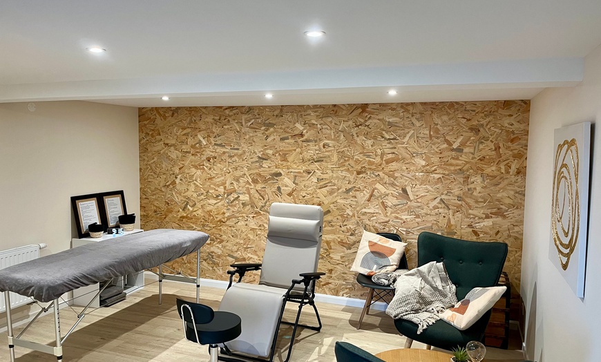 Image 4: Sophrologie, massage amma ou élimination avec Mathilde Bordet-Volay