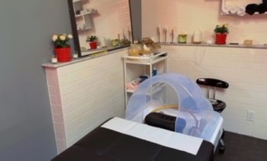 Image 4: Unwind with a 45 or 60-Min Japanese Head Spa with Optional Mini Facial