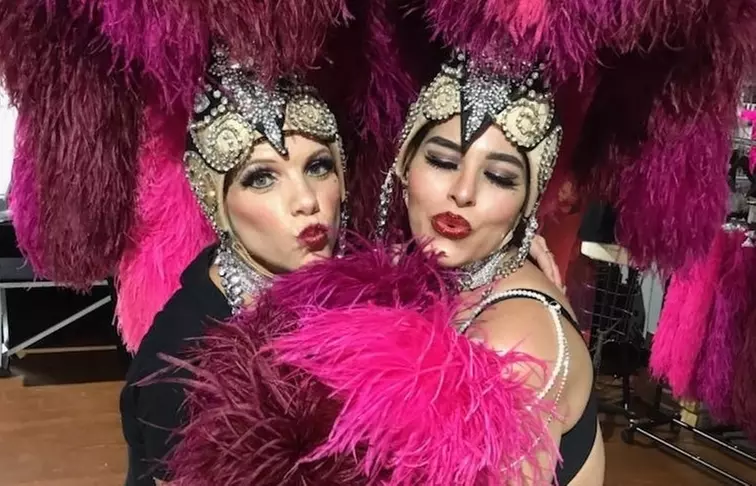 Showgirl 'Express' Saturdays: Fast-Paced Vegas Glamour & Photo Fun