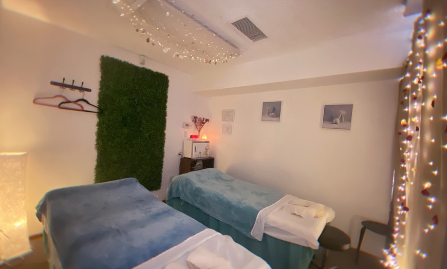 Image 4: Up to 57% Off on Couples Massage at Pacific Shell Massage