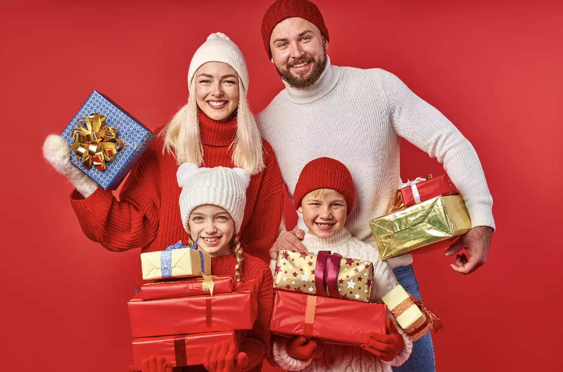 Capture special moments with a 30-minute in-studio photo shoot