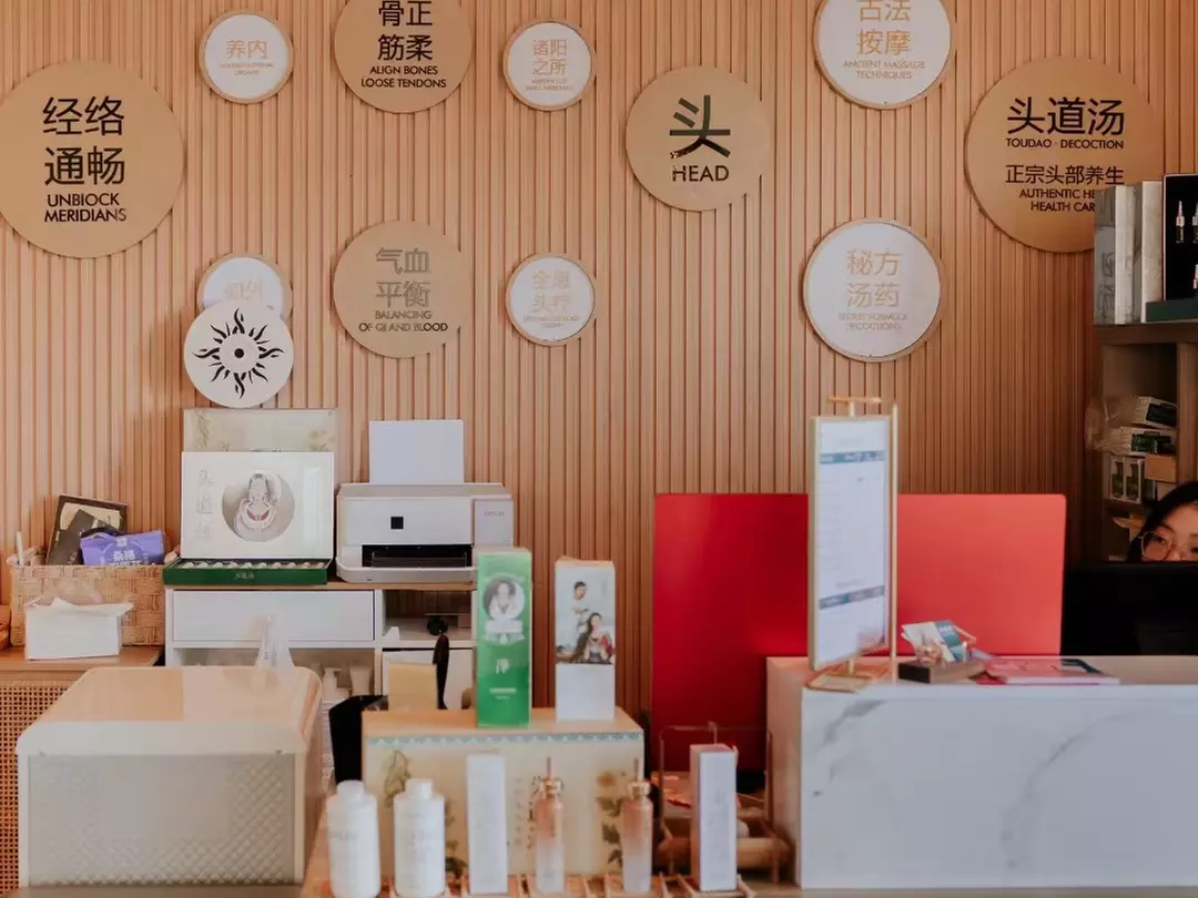 Rejuvenating Headspa & Scalp Treatments for One & Couples