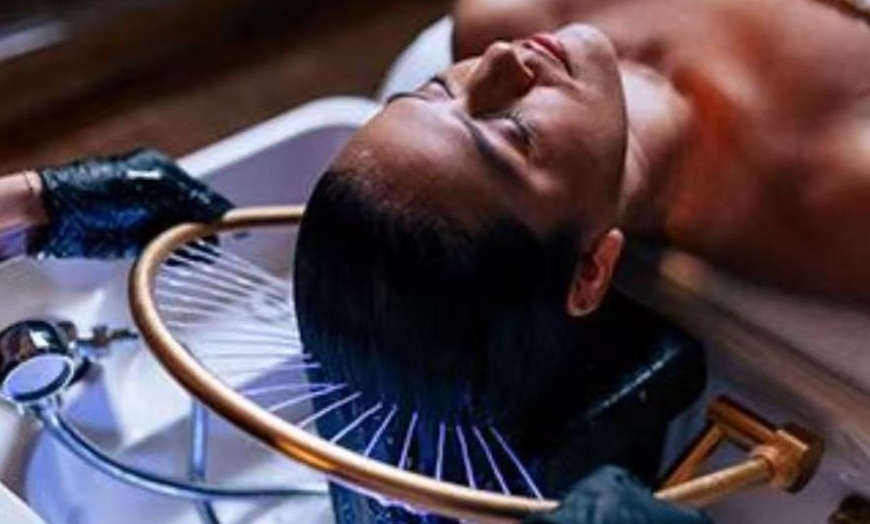 Image 4: 60-Min Signature or Custom Combo Massage: Head Therapy or Hot Stones