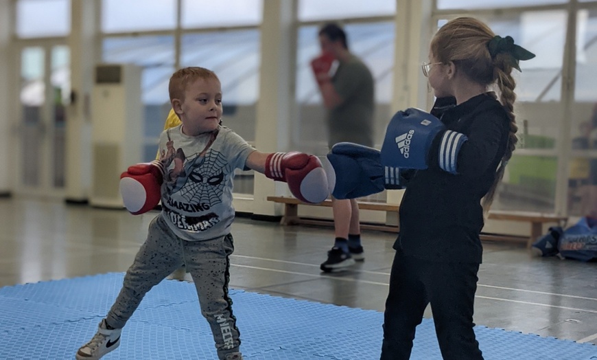 Image 2: Self Defense Course at Exeter Self Defence Academy