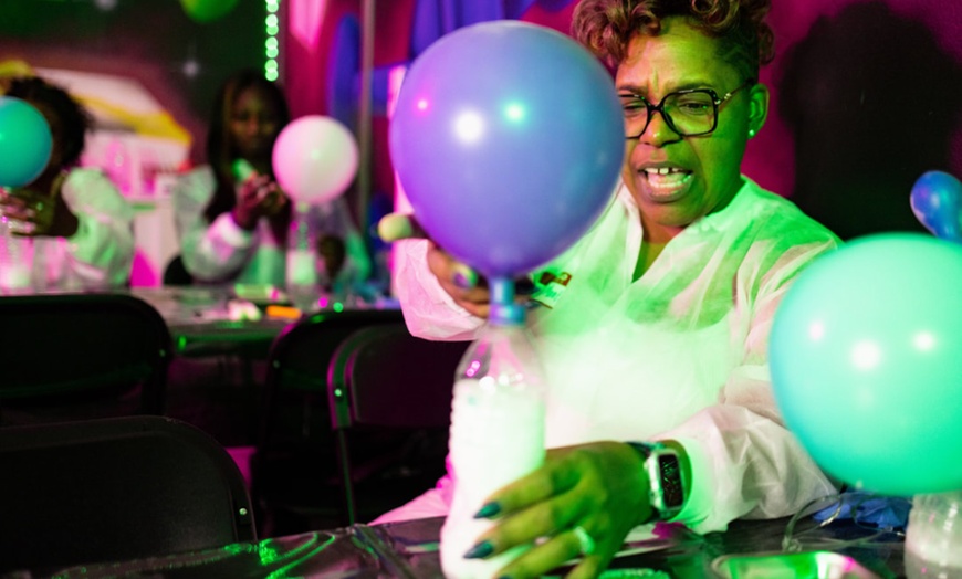 Image 2: Interactive Science Lab & Games – Hamden