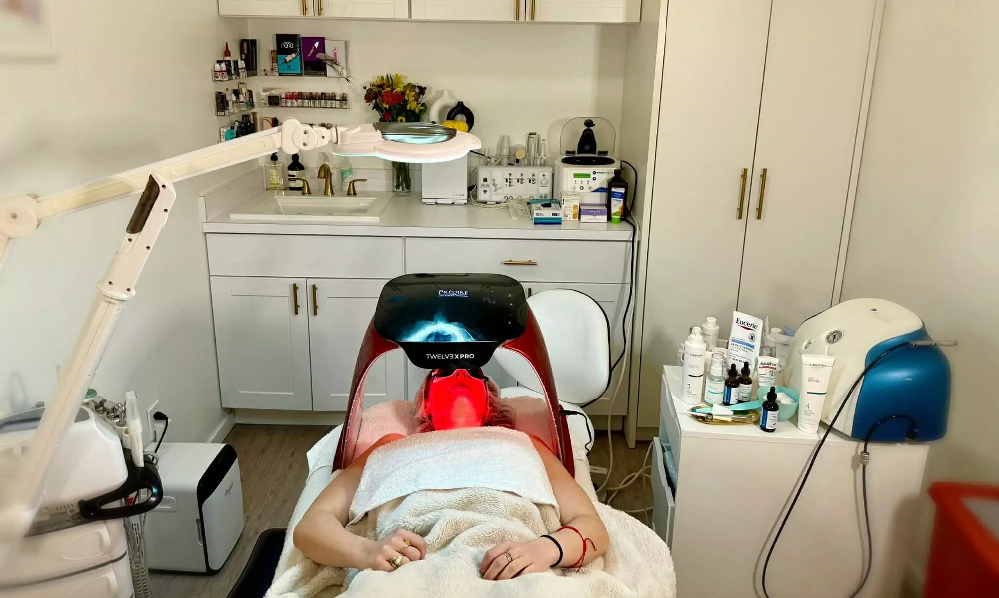 Dermaplaning Facial with Pore Care at DashaCosmetology
