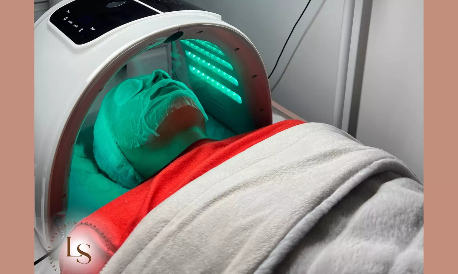 Standard or Premium 60-Min or 90-Min Facial