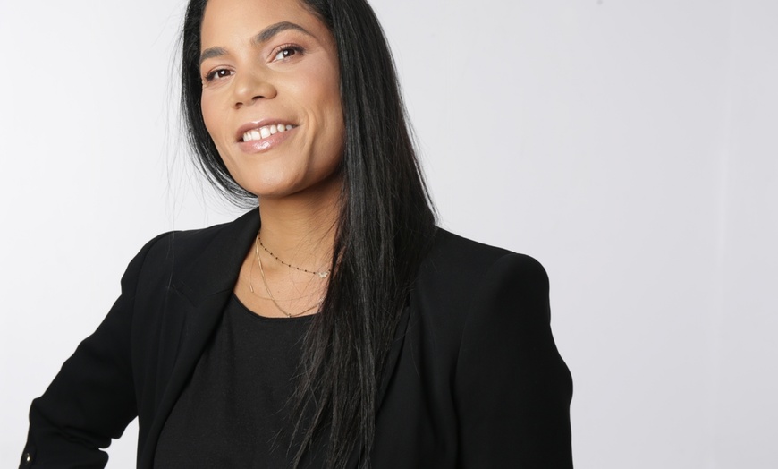 Image 6: Capture stunning moments with a 1-hour outdoor or studio shoot