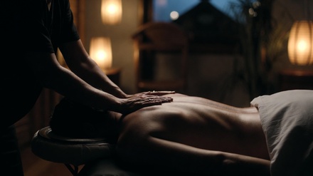 60 Minutes: Choice of Massage - Grand Luxury Massage Spa