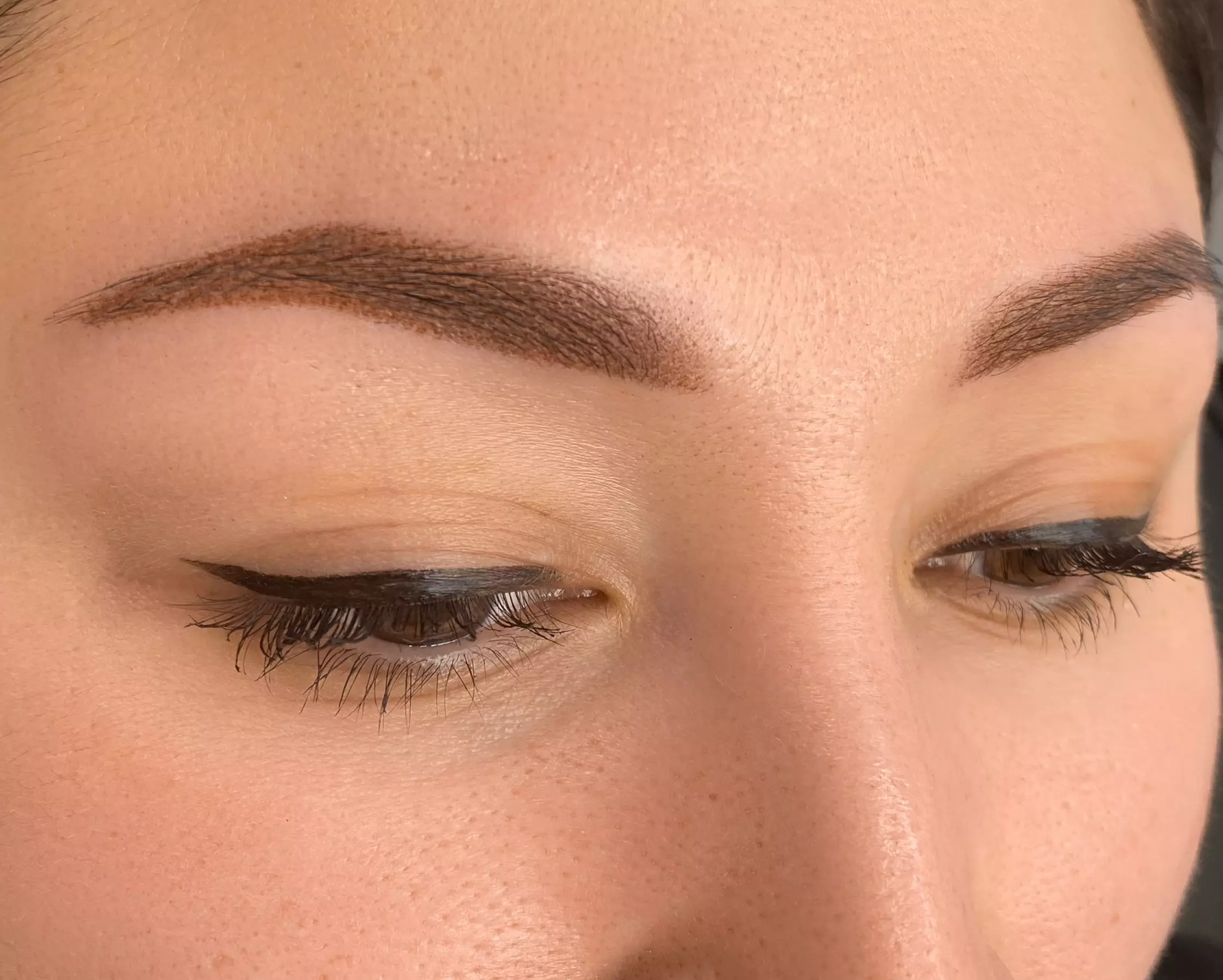 Permanent Eyebrow, Eyeliner & Lipliner Tattoos