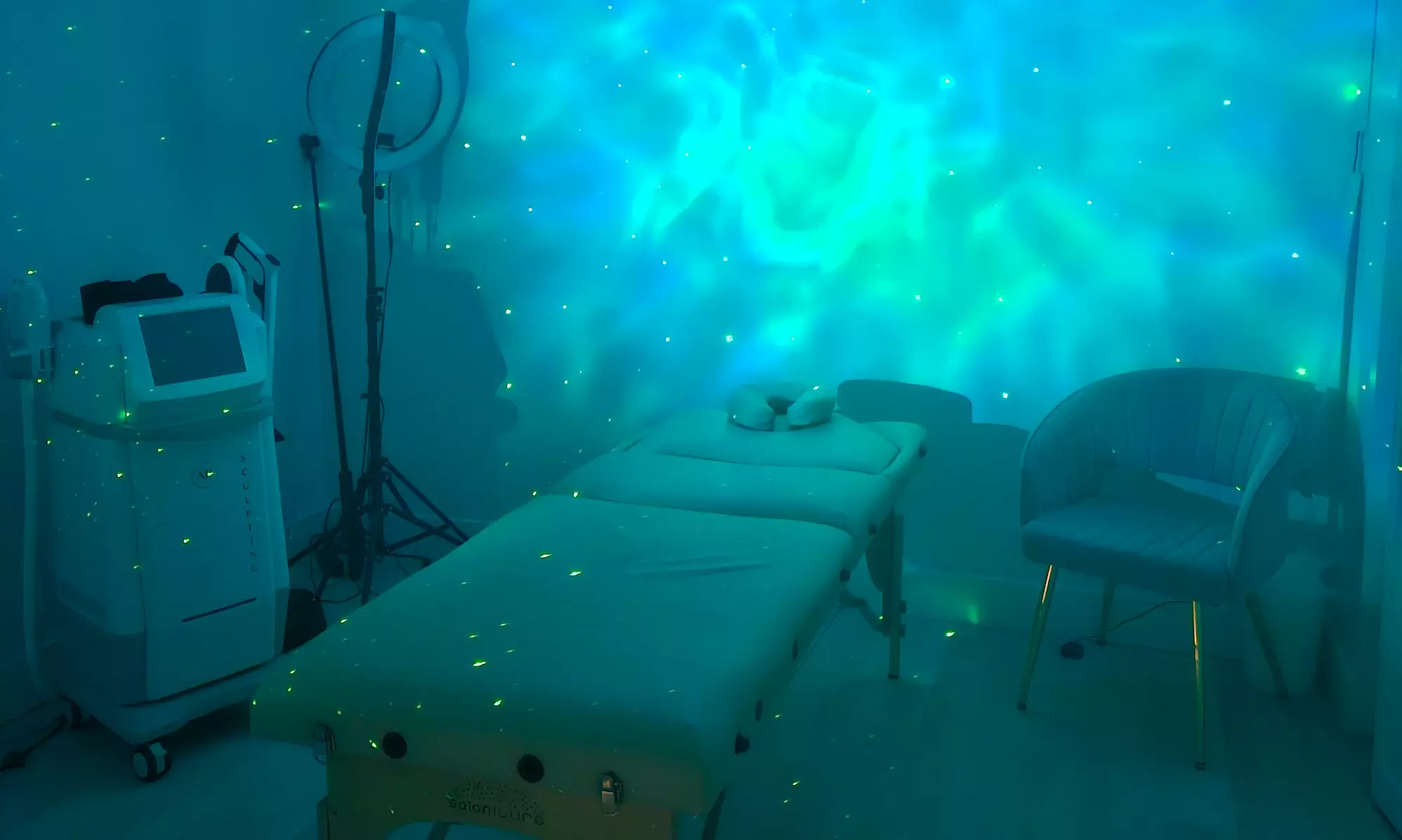 Up to 54% Off on Foot Reflexology Massage at Vida coral estética spa