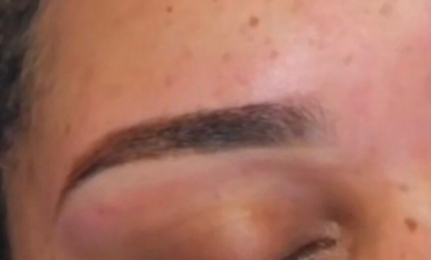 Image 3: Up to 34% Off on Eyebrow Lamination at Lavonnes_esthetics