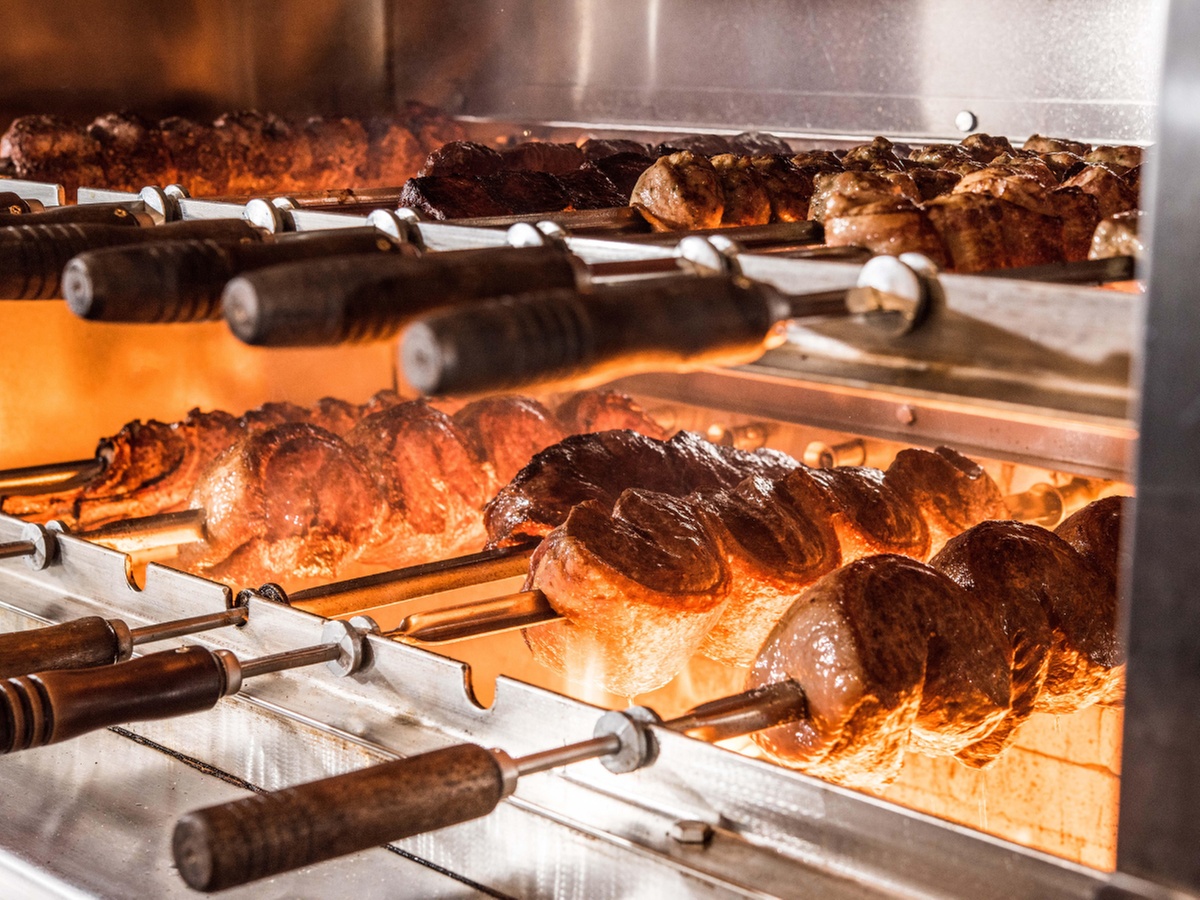 Enjoy $50 or $100 Towards Top Shelf Dinner Menu; Valid Any Day