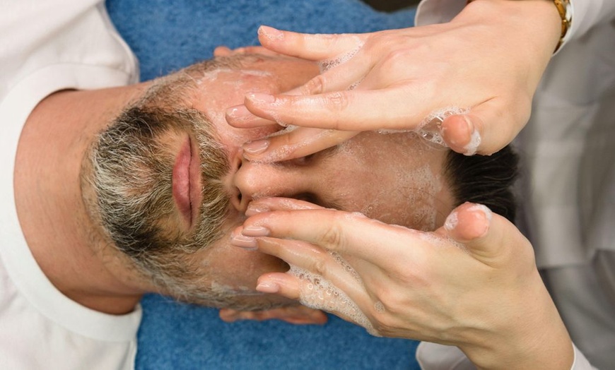 Image 4: 60 Min. Gesichtsbehandlung mit Tiefenreinigung und optionaler Massage