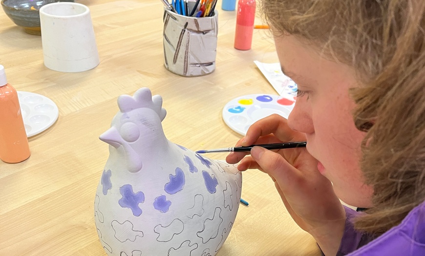 Image 1: Up to 29% Off on Pottery Lesson at Art Space G41
