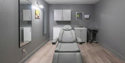 One Session: 55-Minute IPL Photo Facial - Lush MedSpa